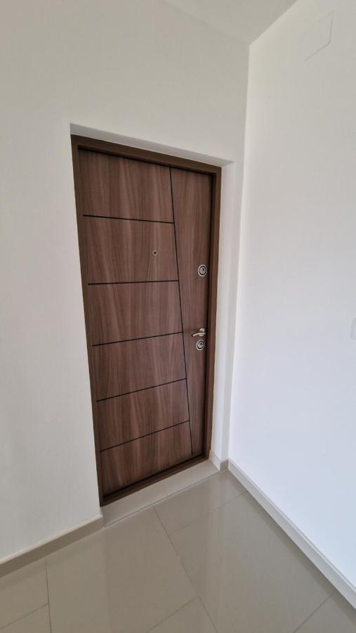 Ferienwohnung Apartman Tolosi 2 Podgorica Exterior foto